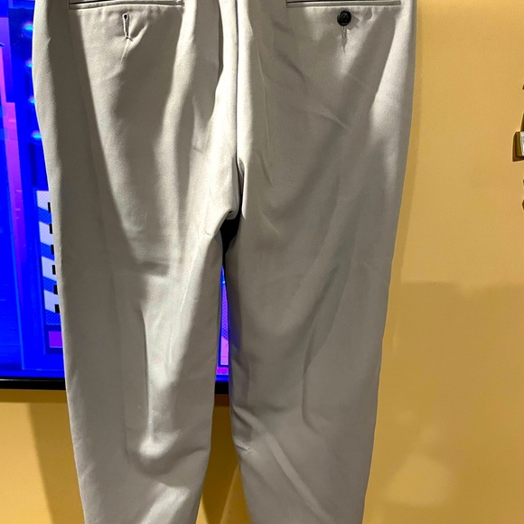 Men’s dress pants. Only call out is small black markings near top of left side - Picture 1 of 4